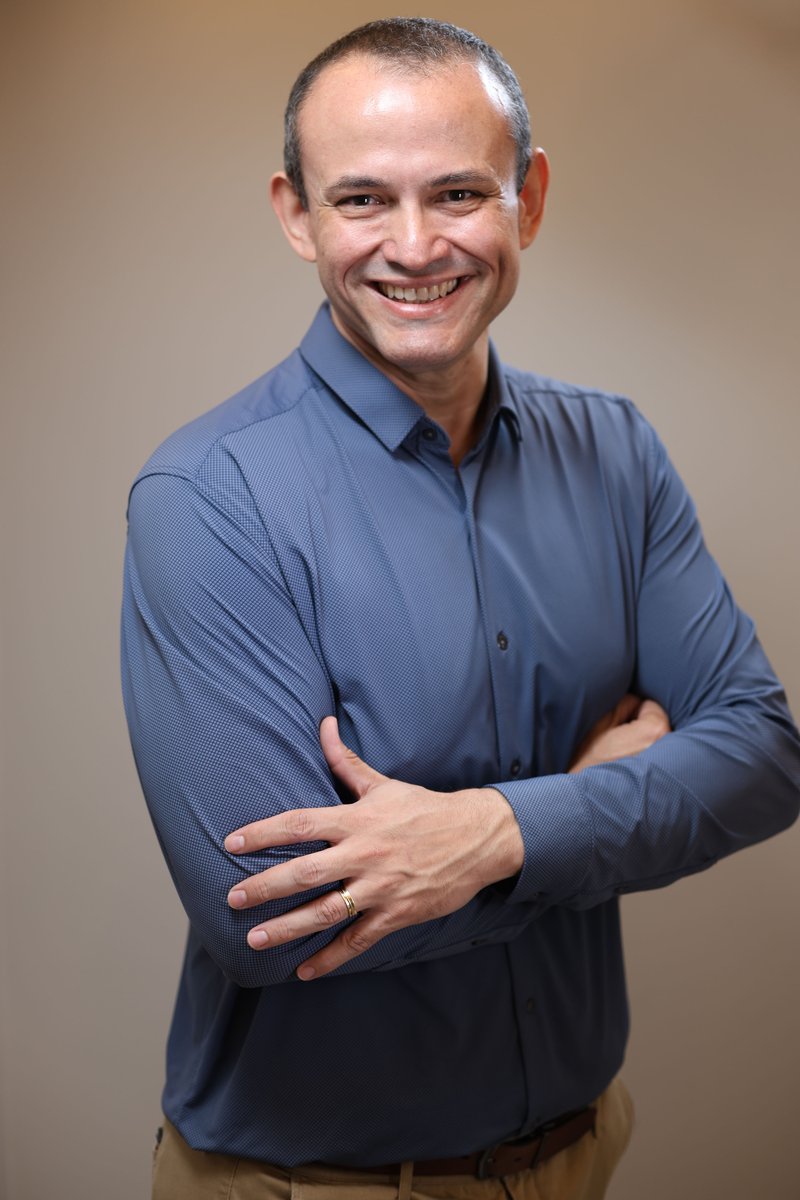 Dr. Rodrigo Pires